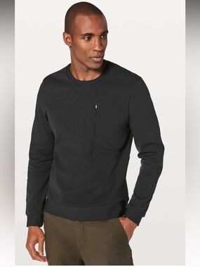 Lululemon* Sojourn Long Sleeve
Crew